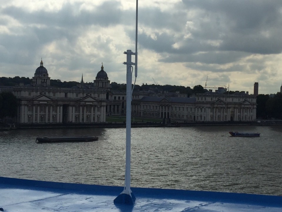  - United Kingdom, London, River Thames - Royal Academy. River Thames. 