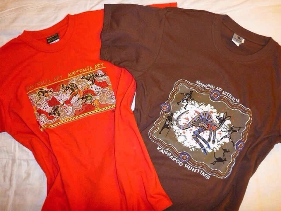 Australien - Fremantle - Unsere zwei T-Shirts aus Australien für 15$ 
