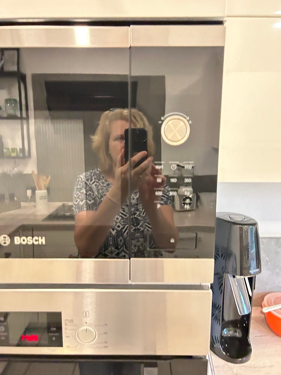 Deutschland - Greven - Zur Beruhigung: Fotos der ausgeschalteten Geräte machen!