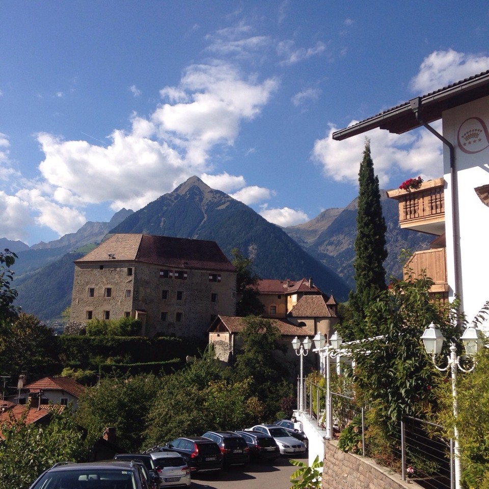  - Italien, Scena/Meran - Schloß Schenna