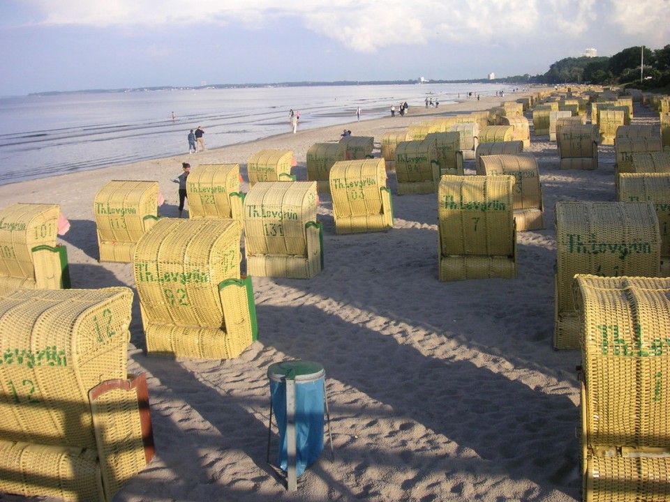 Deutschland - Sylt - Abendspaziergang am Strand von Sylt...