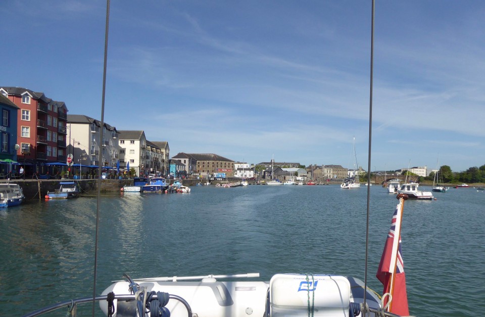 Ireland -  - Because of the strong tides coming into the Quay, Kevin had been watching other boats and thinking about our departure quite a lot. It definitely paid off; he smoothly reversed off the quay and turned later.