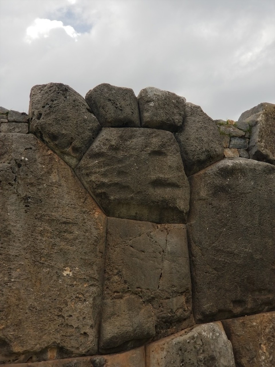 Peru - Cusco - Can you spot puma paw?