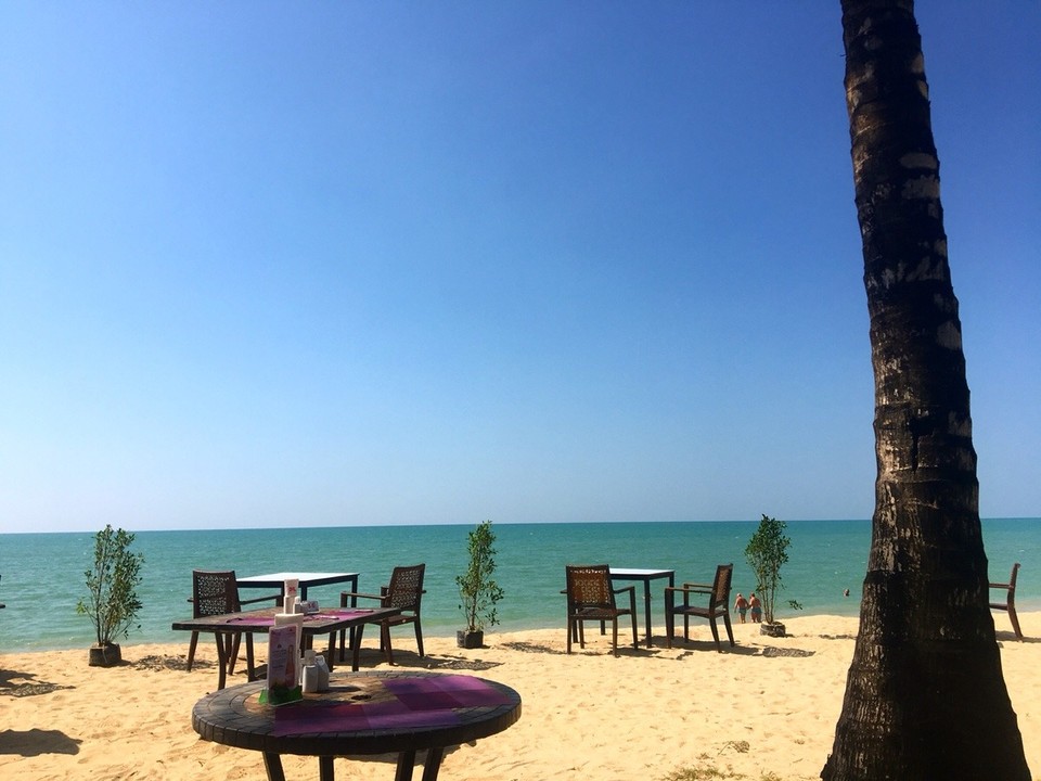 Thailand - Amphoe Takua Pa - Beyond Resort Bangsak Beach