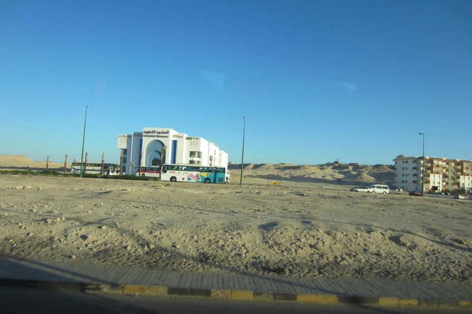 Ägypten - Hurghada - Hurghada,  am Rand der Wüste