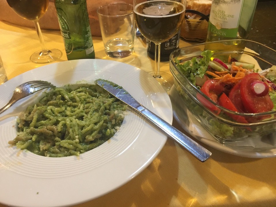 Belgium - Brussels - We made it to Genoa. The train was only 30 minutes late. Eating dinner at local restaurant, Vegie Zena Restaurant. Troffi Pesto and salad for Susie. 