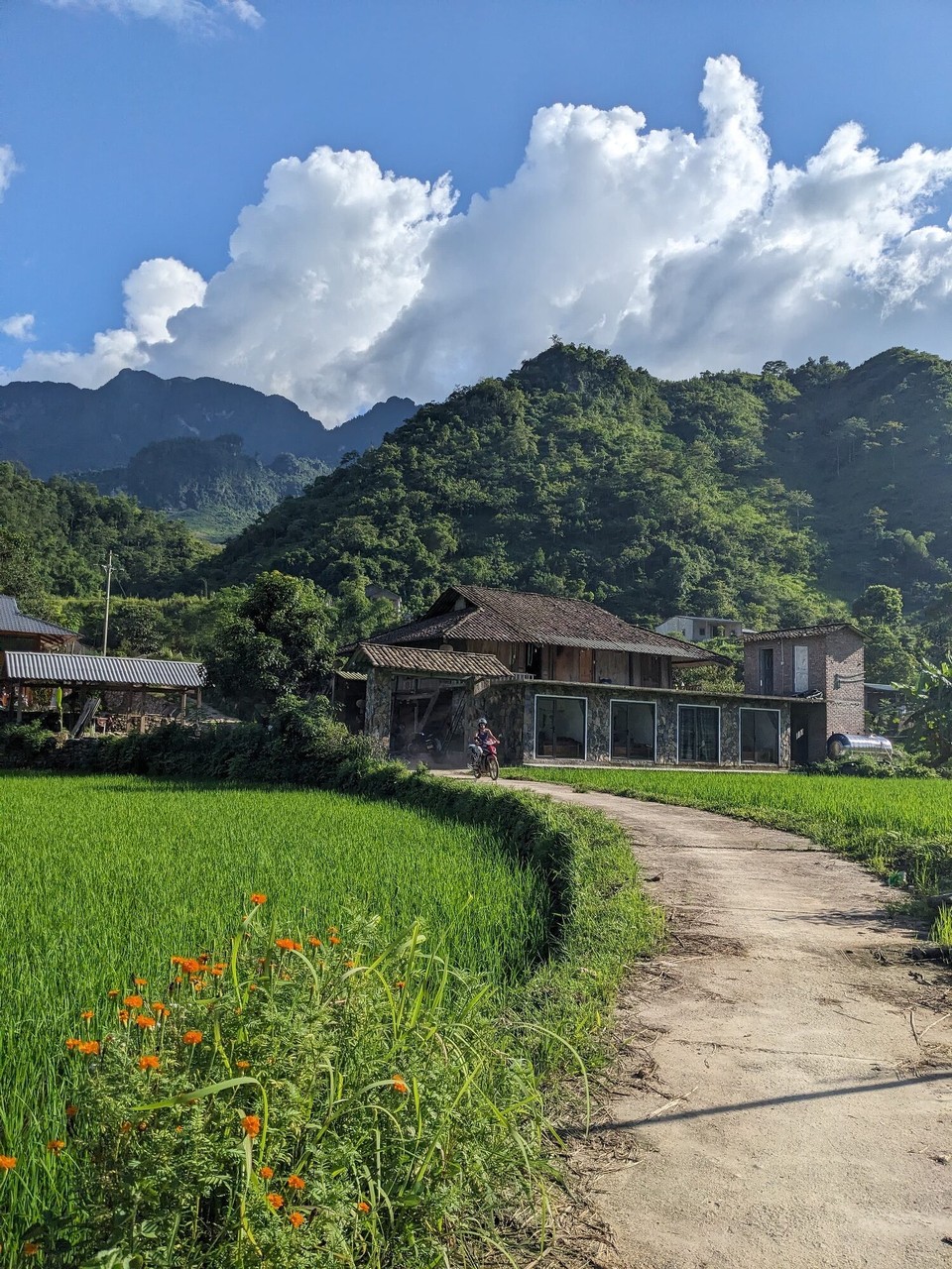 Vietnam - Yen Minh - Nochmals schwingen wir uns in den Sattel