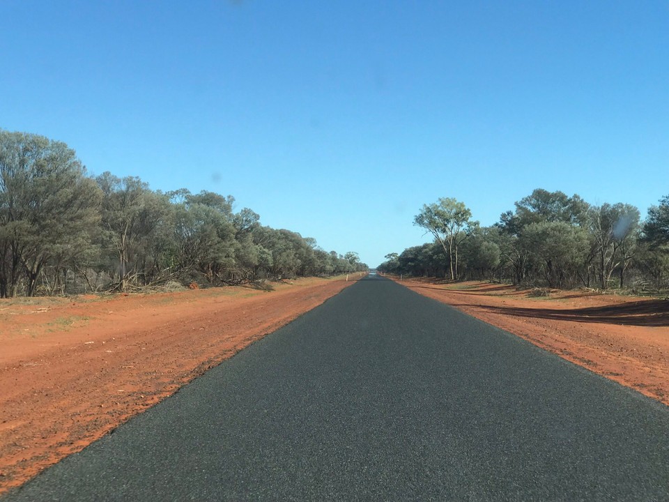 Australia - Charleville - From this ..