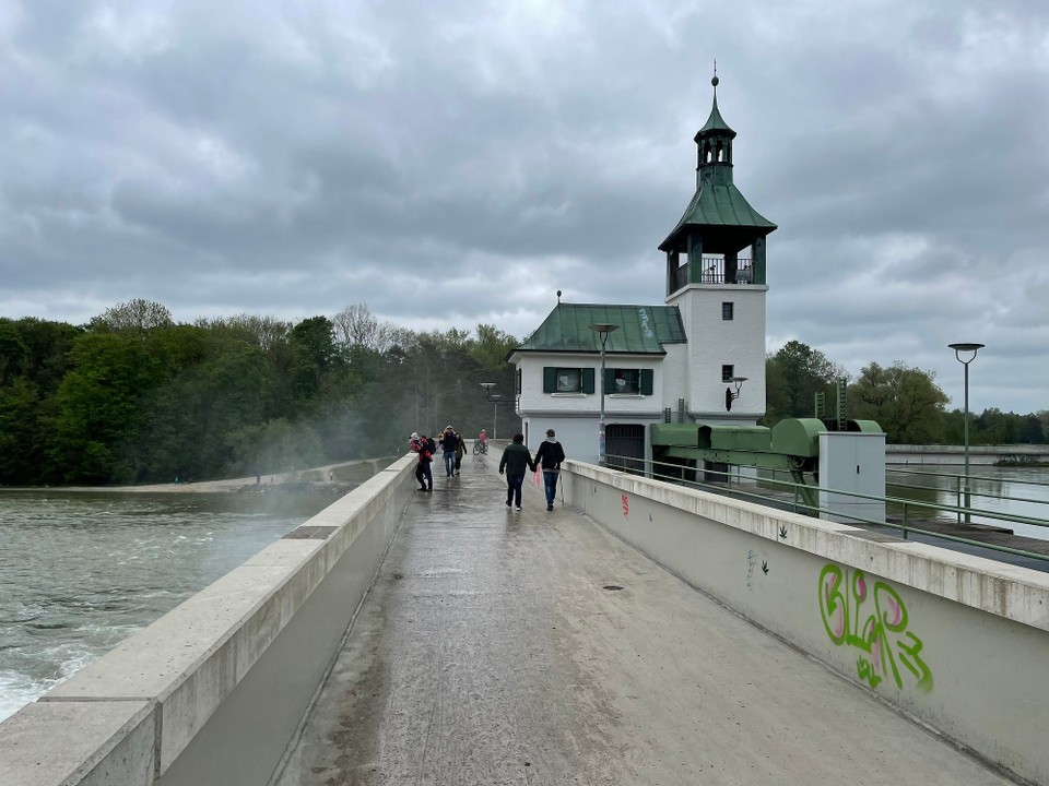 Deutschland - Augsburg - Stauwerk Hochablass