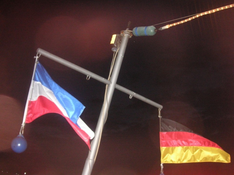 Deutschland - Ludwigshafen  - ...20 Knoten die Minute...... 