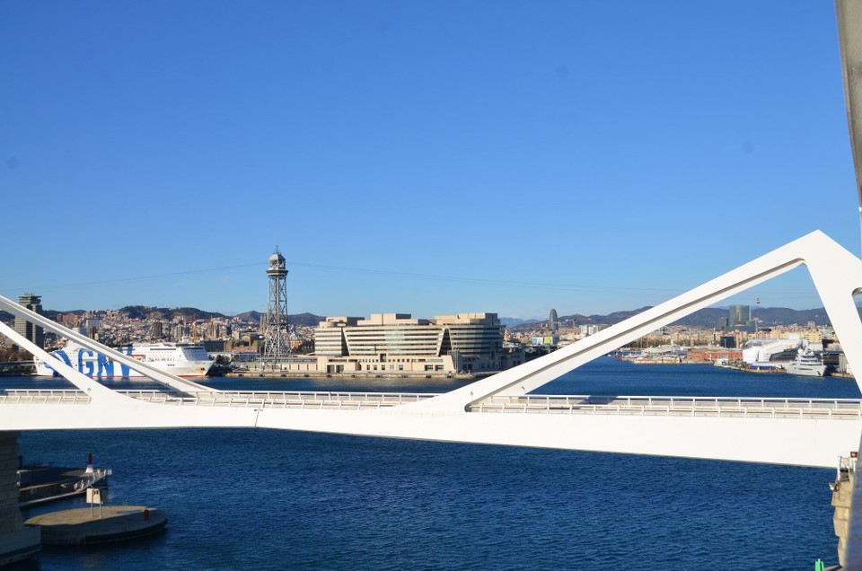 Spanien - Barcelona - Vue vum Scheff op Barcelona