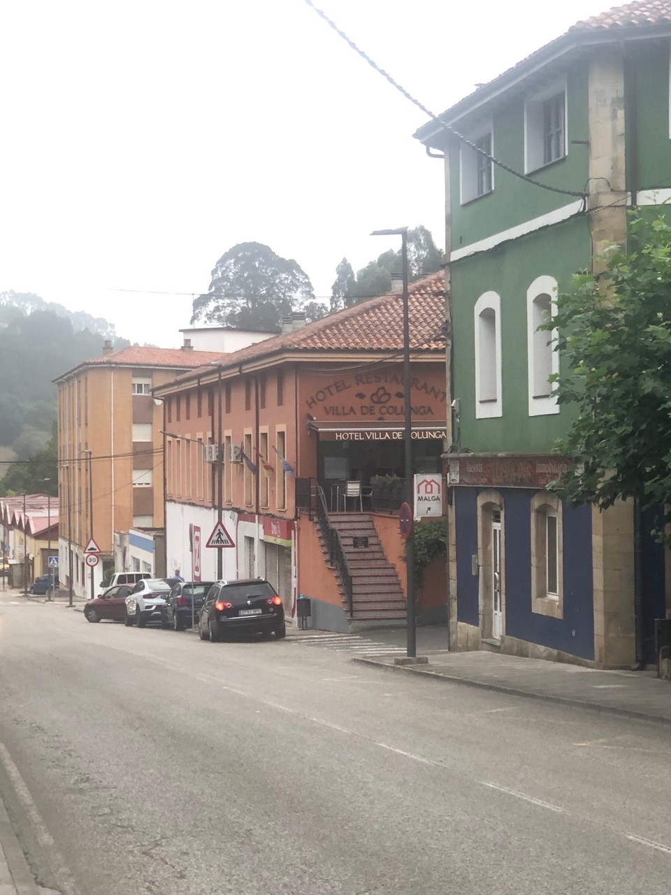 Spanien - Villaviciosa - Unsere Unterkunft (in der Mitte)