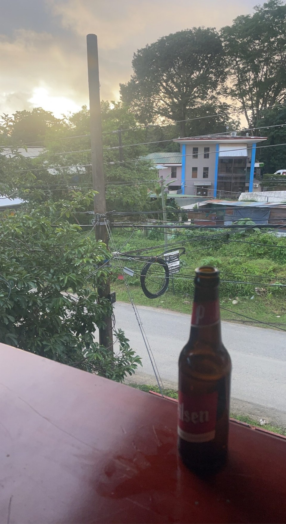 Costa Rica - Osa - … und ein Sonnenuntergangsbier genießen 🍺 