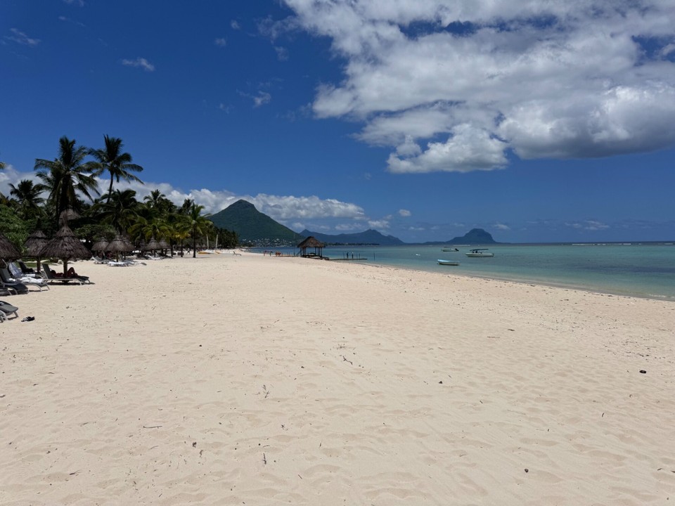 Mauritius - Flic En Flac Beach - 
