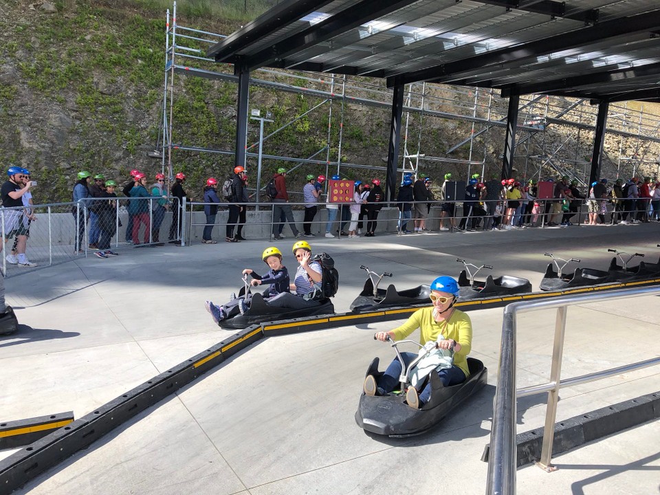Neuseeland - Queenstown - Ein paar Fahrten mit der luge .. es hat sehr viel Spass gemacht.