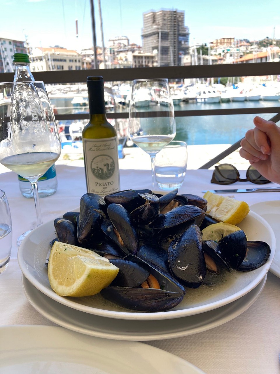 Italien - Diano Castello - Mittagspause in Savona