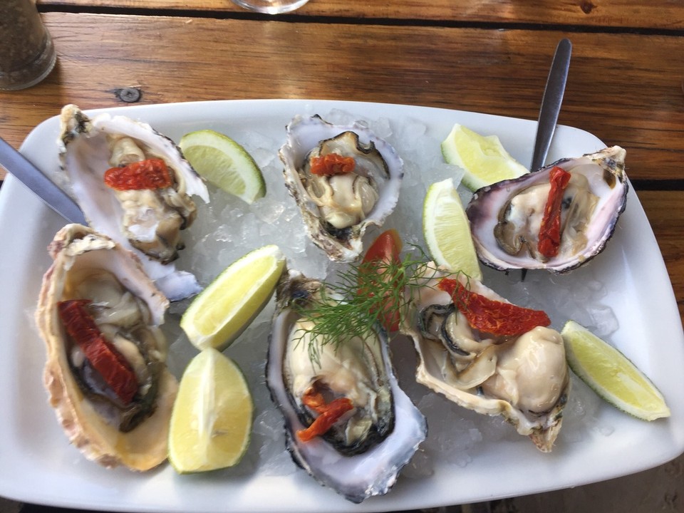  - Südafrika, Knysna, Fairmile Drive - Austern vom Feinsten