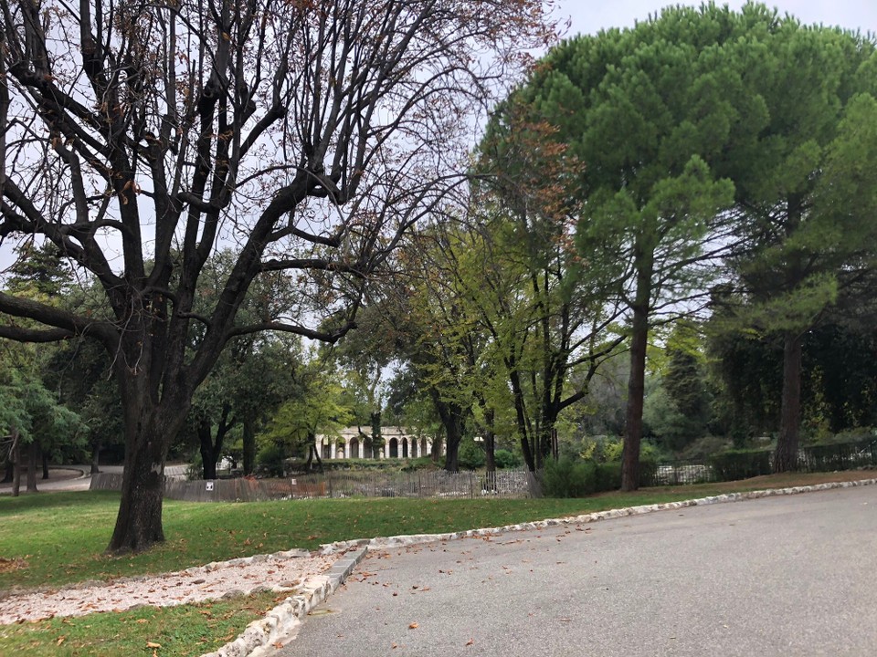 Frankreich - Nizza - Hier verstecken sich noch die Ruinen von einem Schloss