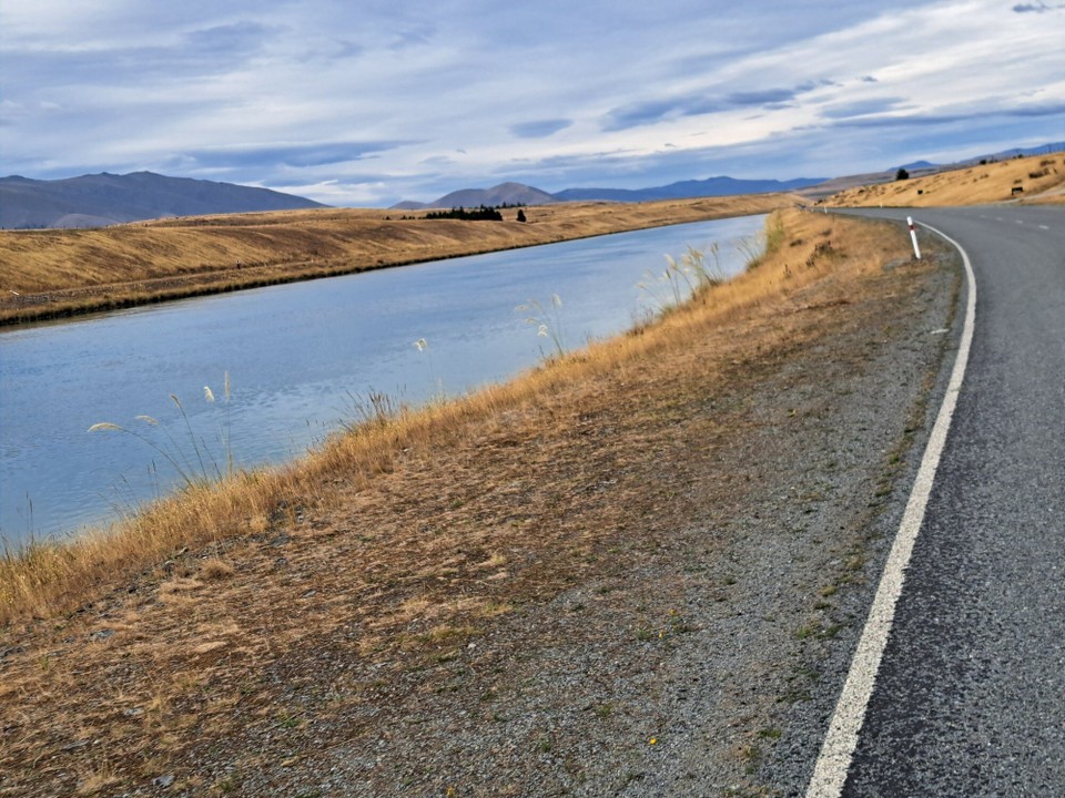 Neuseeland - Lake Ohau - Dem Ohau Canal entlang 