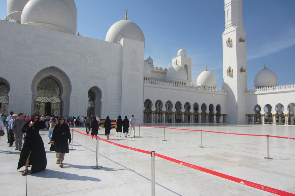 Oman - Abu Dhabi - 