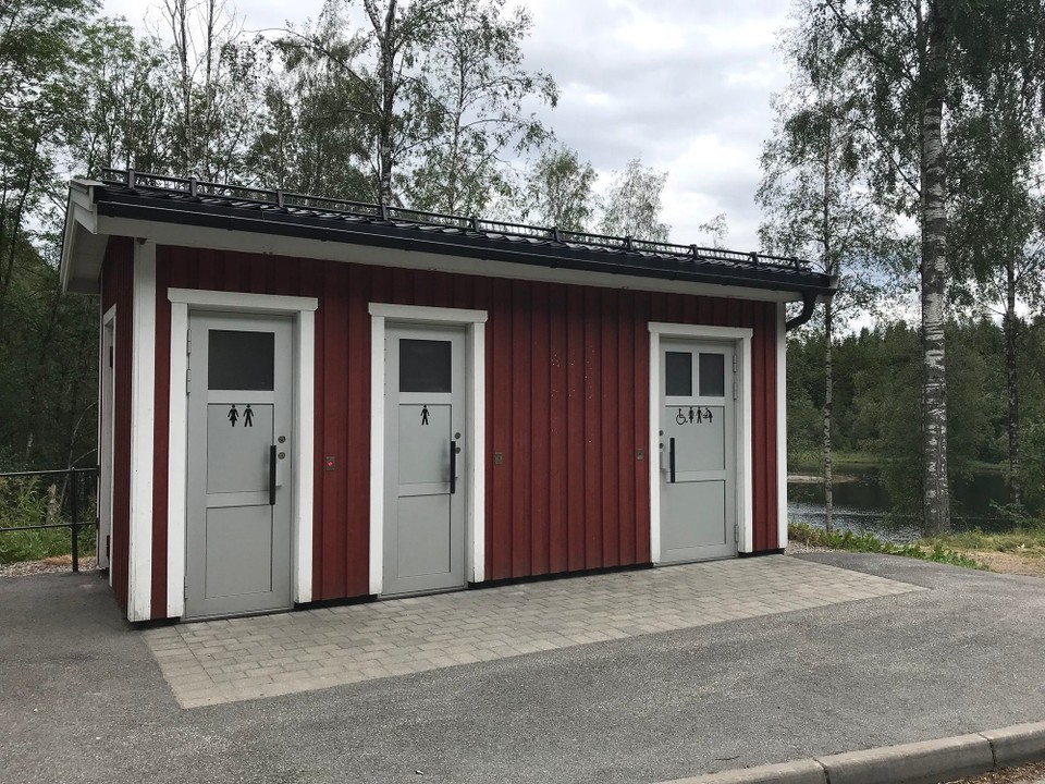 Norwegen - Lindesnes - Was für ein hübsches Klohäuschen