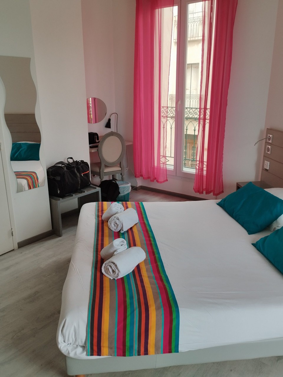 Frankreich - Mèze - Und unser heutiges Zimmer.....