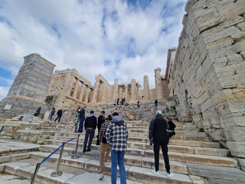Griechenland - Athen - …gleich sind wir oben