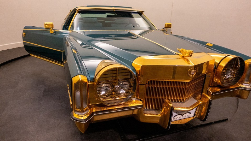 USA - Memphis - Der Cadillac von Isaac Hayes, einer der Ikonen von Stax. Seinen Schreibtisch gibt's im Video.