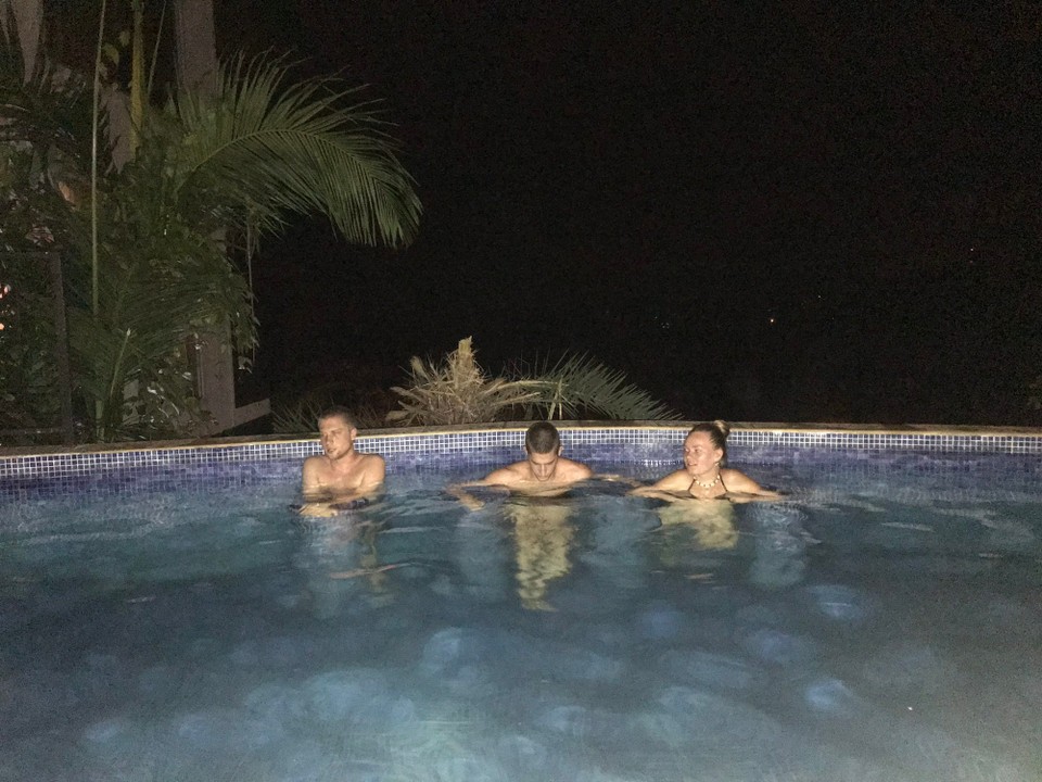 Costa Rica - Quepos - Nachtschwumm