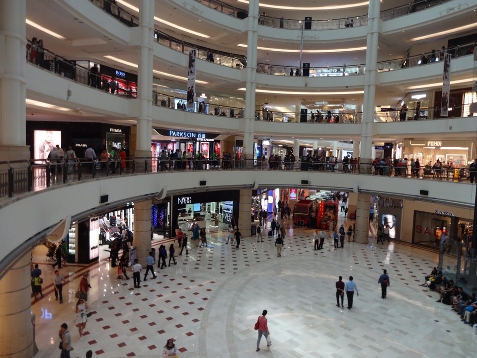 Malaysia - Kuala Lumpur - Shopping -Center im Petronas -Tower
