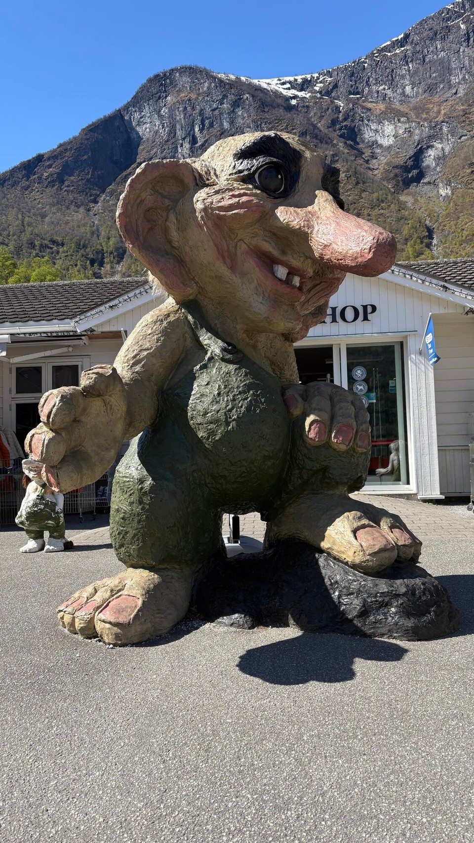Norwegen - Vik - Da sind sie wieder…die Trolle 