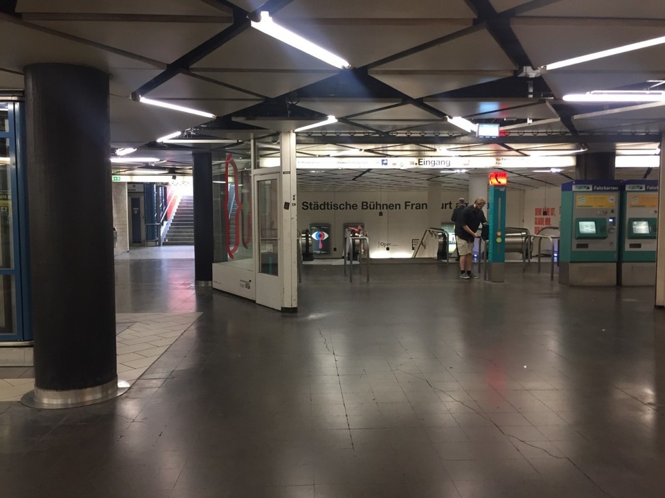 Deutschland - Frankfurt am Main - On the subways of Frankfurt