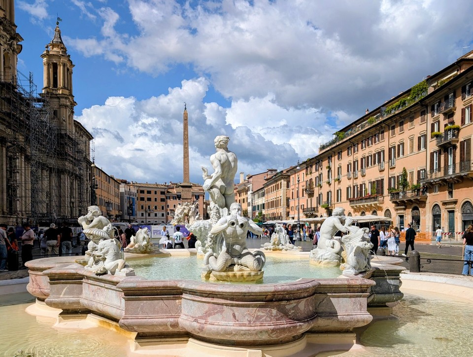 Italien - Rom - Weiter geht es zum Piazza Navona mit seinen 3 Brunnen.