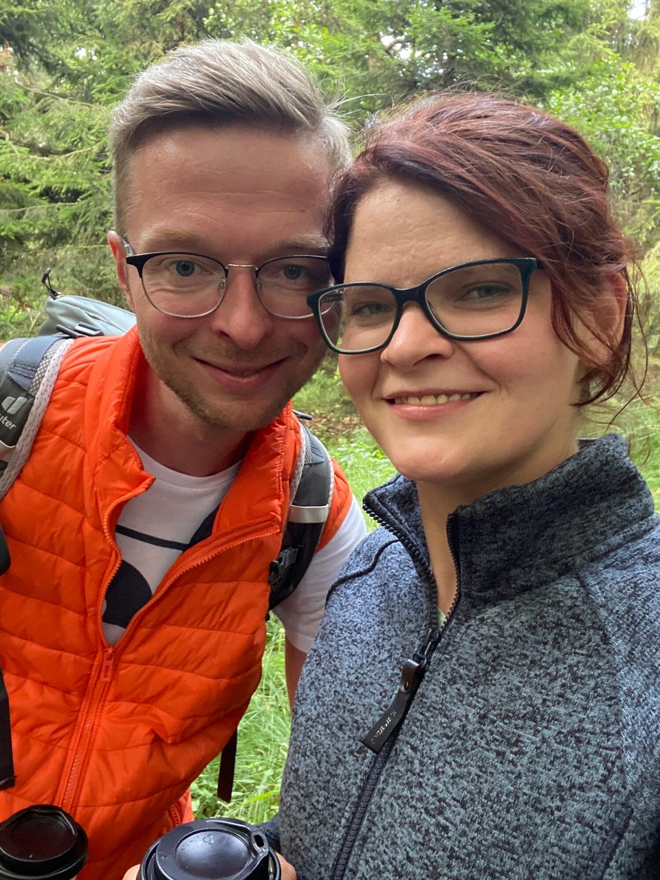 Deutschland - Rosenthal-Bielatal - Kurz nen Kaffee geholt, kombiniert mit einem Plausch mit zwei netten tschechischen Imbisswagenbetreibern - Fazit: wir müssen die Sprache dringend vertiefen 😁.