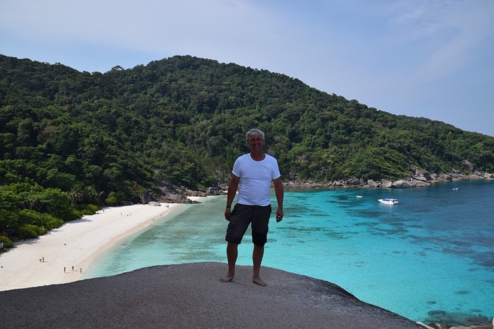 Thailand - Amphoe Thai Mueang - Trotzdem Hitze musste ich den Aussichtsfelsen erklimmen, der Ausblick war einmalig.