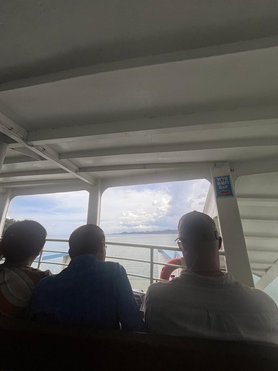 Cambodia - Battambang - Travel day to a new country - Cambodia!!! I’m so excited 
Ferry across to the mainland and then a bus to the boarder - such an easy visa experience - a lot easier and smoother than Laos boarder for sure 