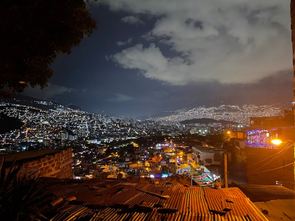 Kolumbien - Medellín - Der Blick von oben auf die ca. 2,5 Millionen Einwohnerstadt