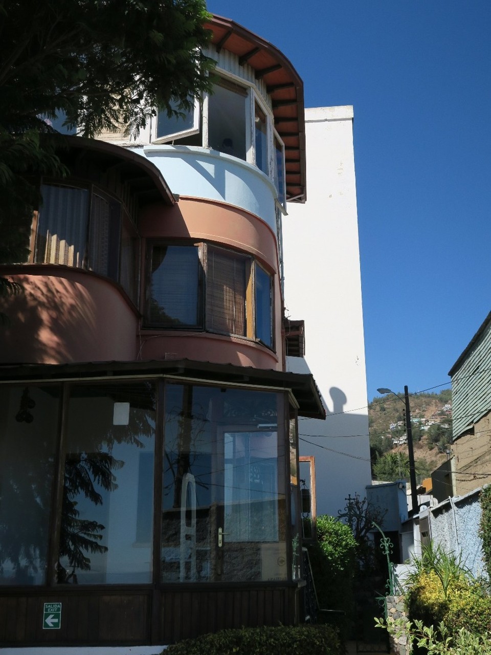 Chile - Valparaíso - une des maison de Pablo Neruda "La Sebastiana"