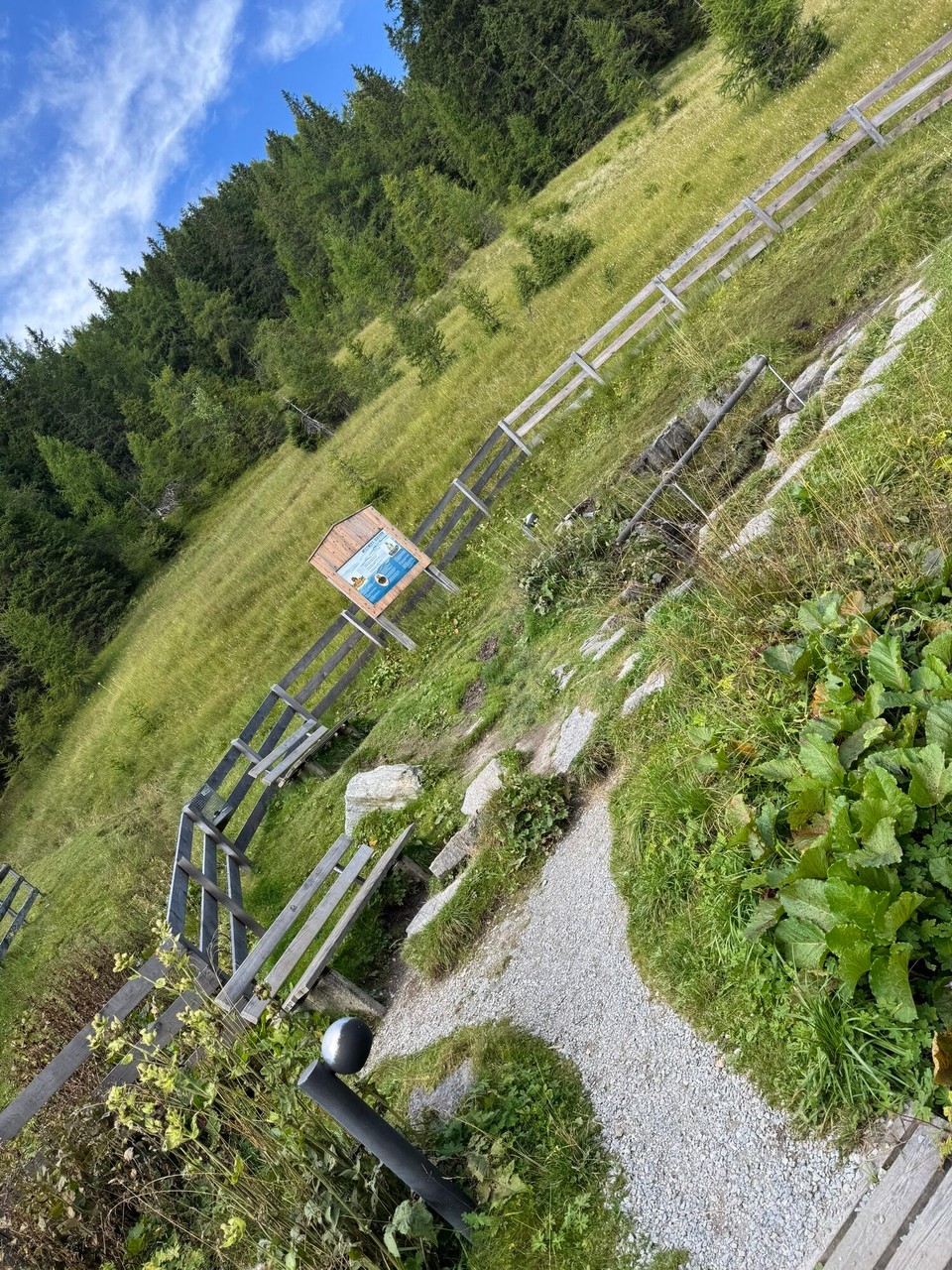 Österreich - Mühlbachl - Leider etwas ungünstig, so früh auf der Strecke die Schuhe auszuziehen. 