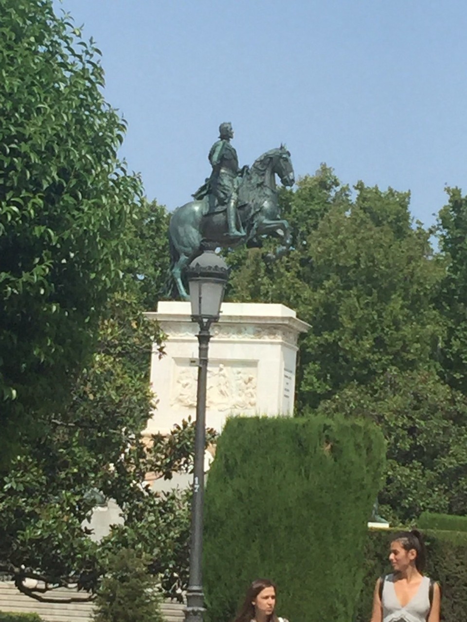  - Spain, Madrid, Gran Via - King Phillip II (son of King Carlos III). 
Galileo Galilee solved the balancing problem of the statue. 