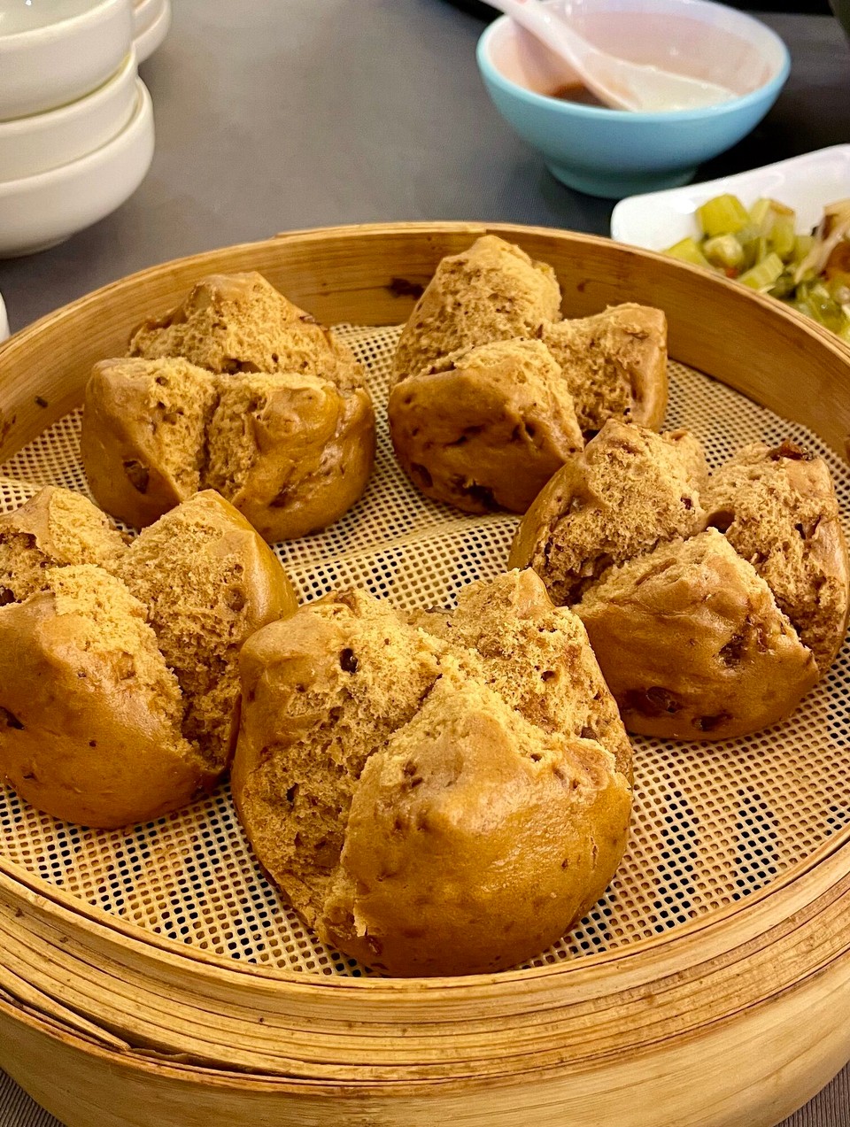 China - Xi'an - Dämpfti Dattelbrötli😋