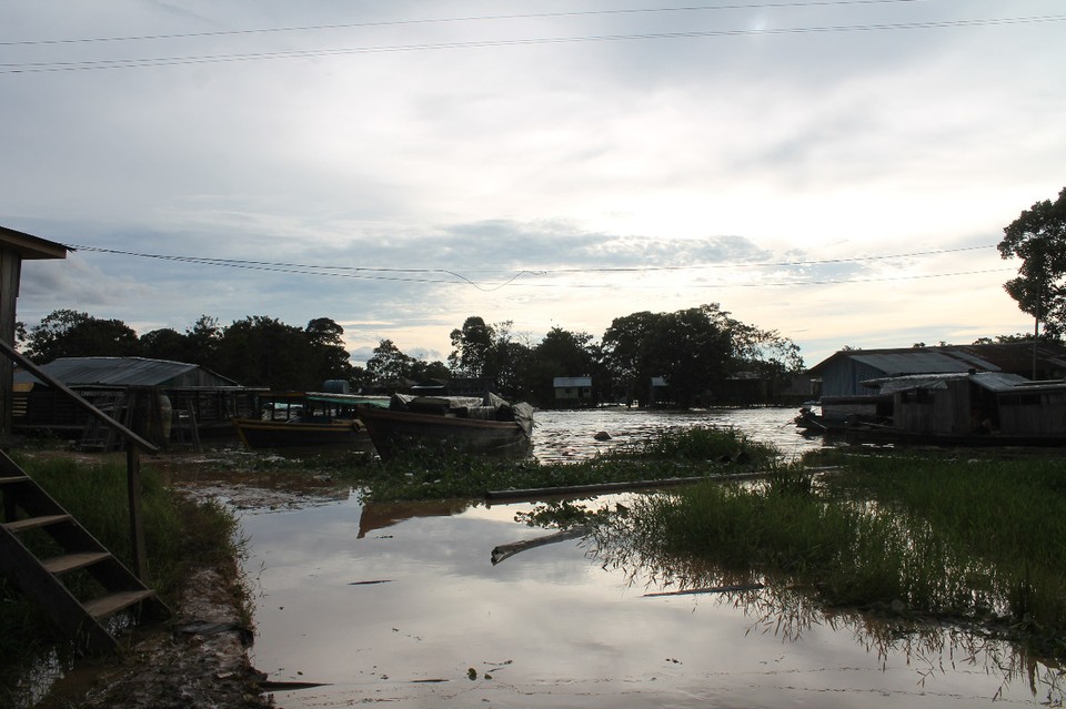 Kolumbien - Leticia - Unten am Fluss - Amazonas