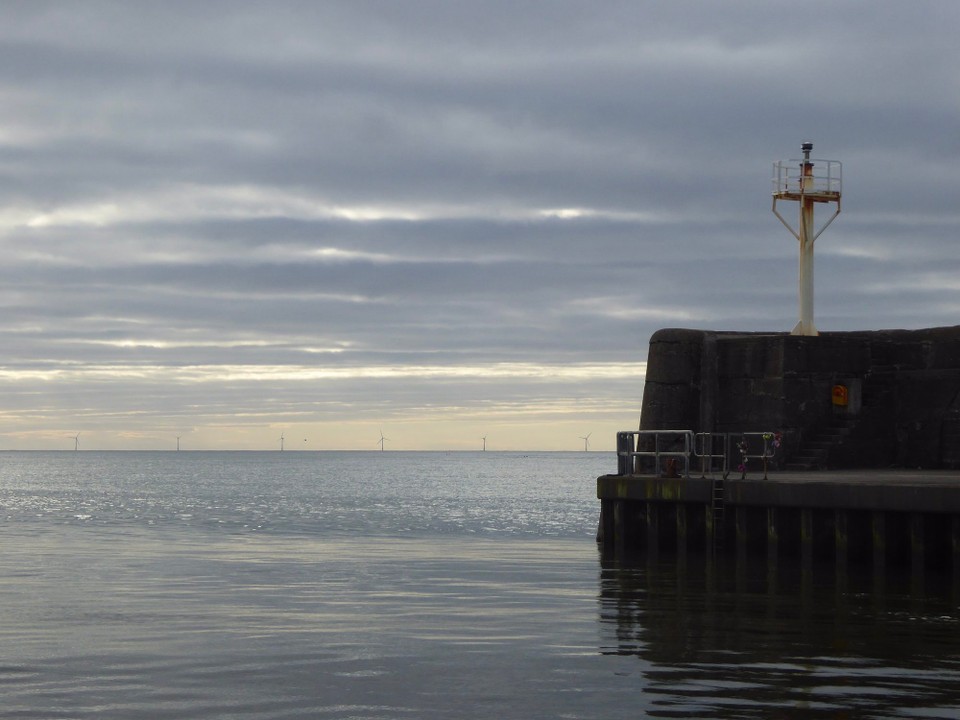 Ireland - Kilmore Quay - Working out times of tides at Arklow is very difficult, however.  This area is generally two hours behind Dublin, but could be more. Different sources gave different times, but in the end we plumped for leaving at 7am.