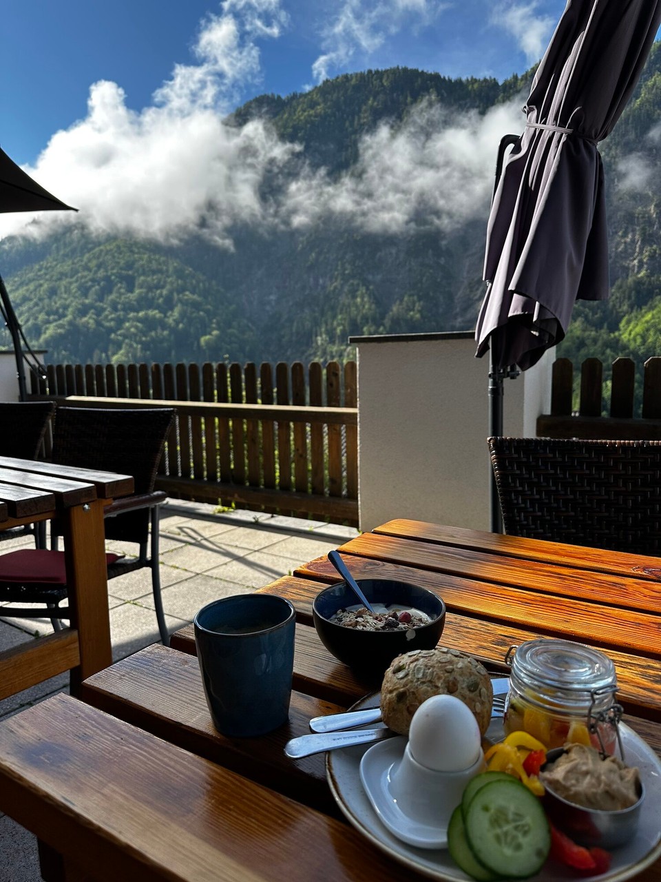 Österreich - Ebbs - Frühstück mit Aussicht