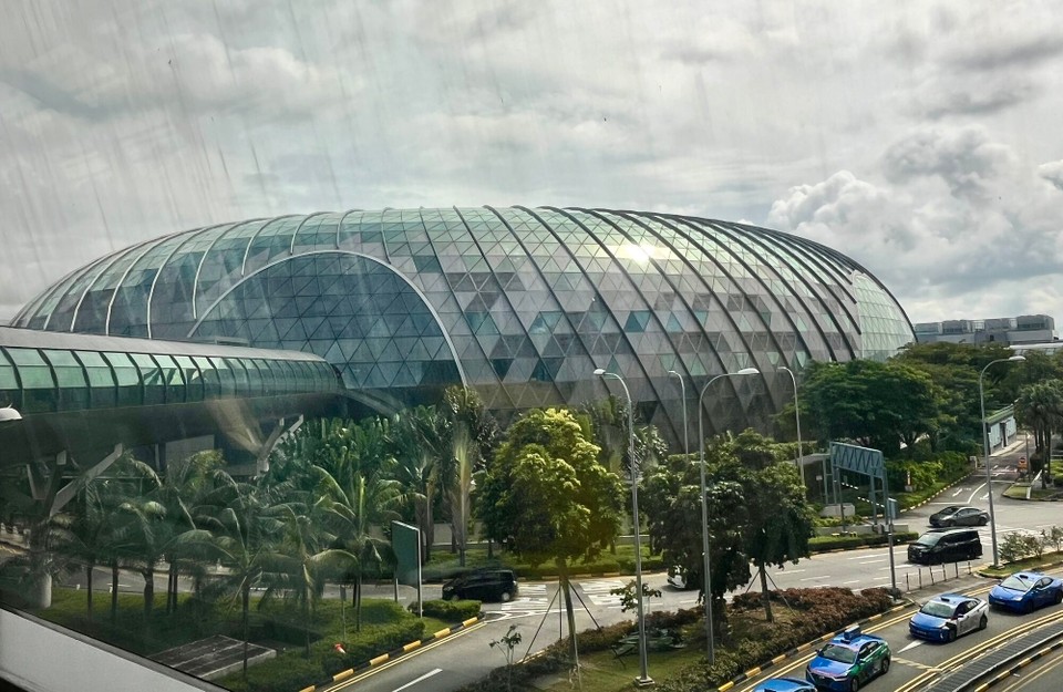 Singapur - Singapur - The Juwel Glaspalast am Airport