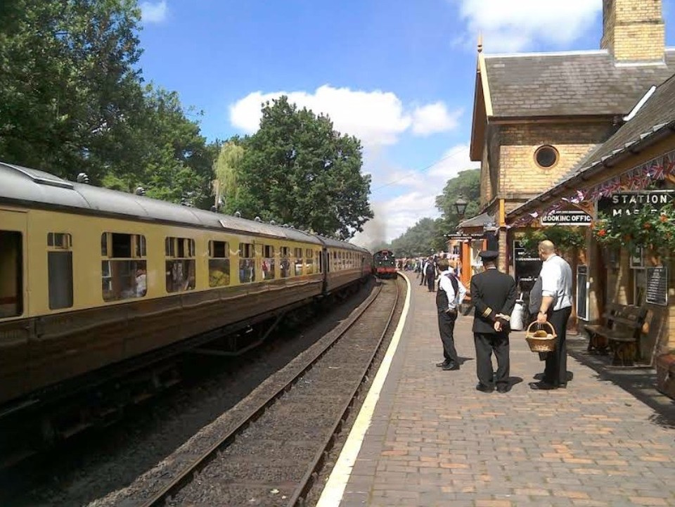 United Kingdom - Shifnal - Train entering Arley Station