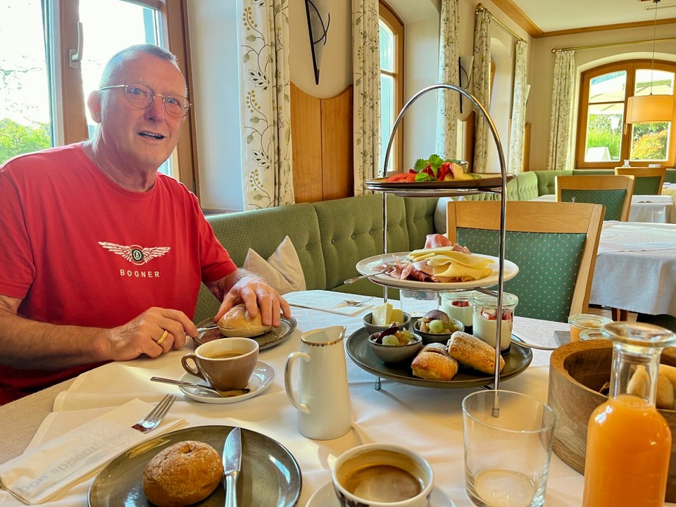 Österreich - Golling an der Salzach - Frühstück im Hotel Abfalter