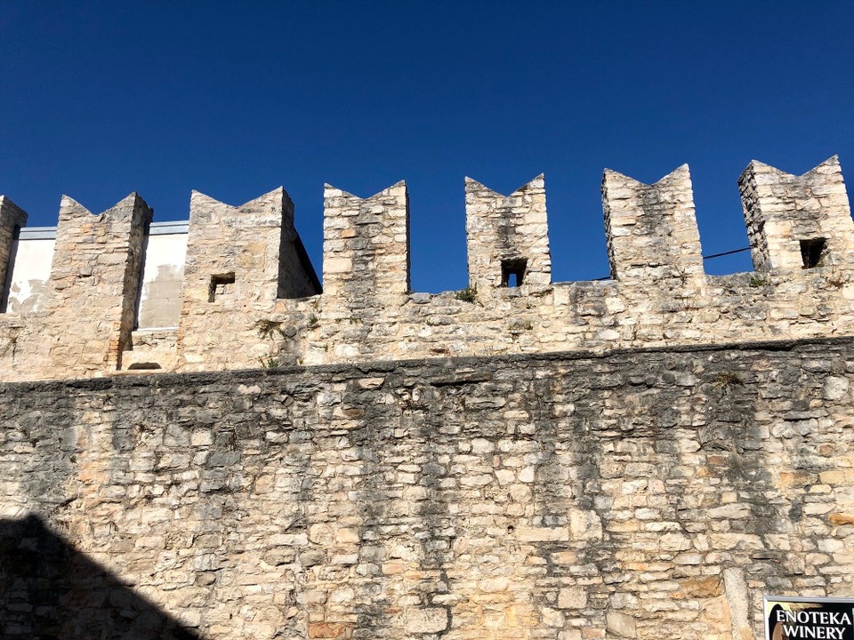 Kroatien - Novigrad - Alte Stadtmauer Novigrad