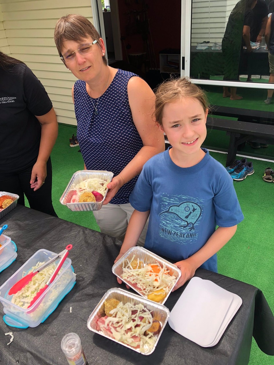 Neuseeland - Raumanga - Zum Mittagessen 🍴 gab es Hangi. Das ist ein traditionelles maōrisches Essen. 