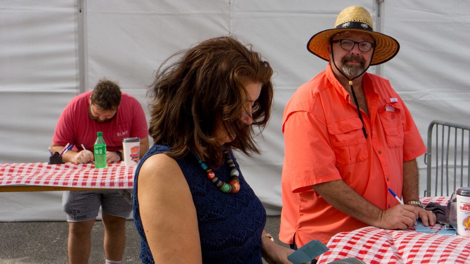 USA - Daytona Beach - Lose kaufen, vielleicht gewinnen wir ein Auto